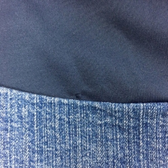 OLD NAVY Maternity Skirt Denim Jean Pencil Stretch Belly Band Minimalist Small - Picture 6 of 7